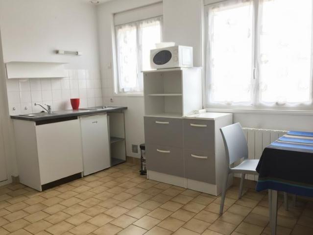 Studio meublé et équipé à louer Angers Centre
