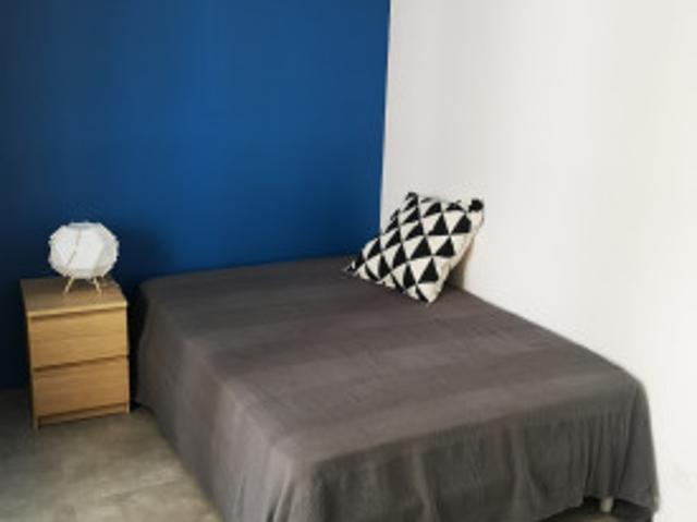 STUDIO MEUBLE EN HYPER CENTRE