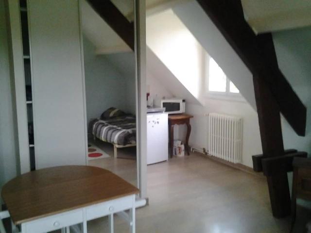 Studio meublé en parfait état