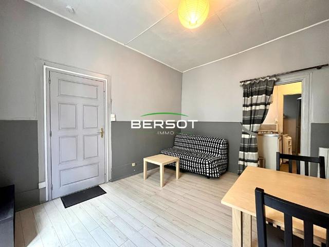 Studio meublé en plein coeur du centre ville