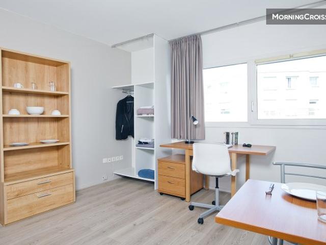 Studio meublé en résidence