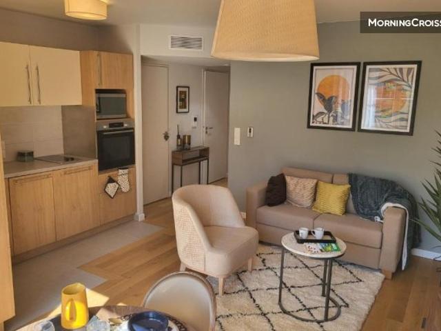 Studio meublé en résidence