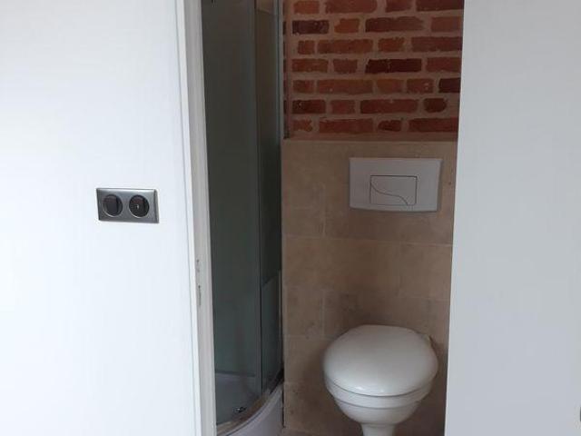 Studio meublé entre place de Bretagne / République