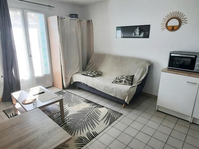STUDIO MEUBLÉ ÉQUIPÉ PROCHE DES THERMES 66 AMÉLIE LES BAINS