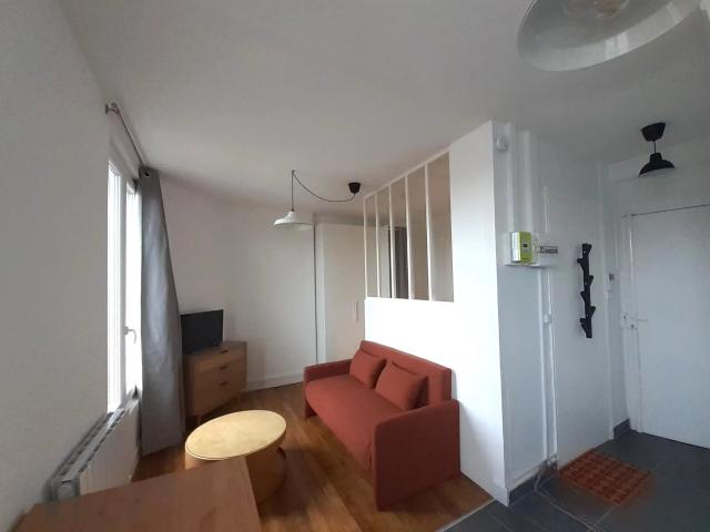 STUDIO MEUBLE HOUILLES 13'RER
