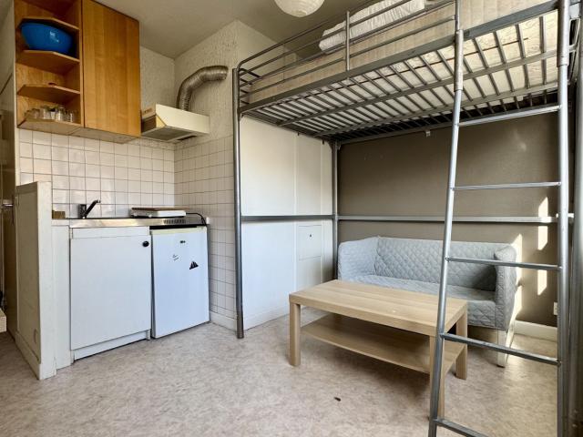 CHAUFFAGE COMPRIS STUDIO MEUBLÉ IDÉAL ÉTUDIANT