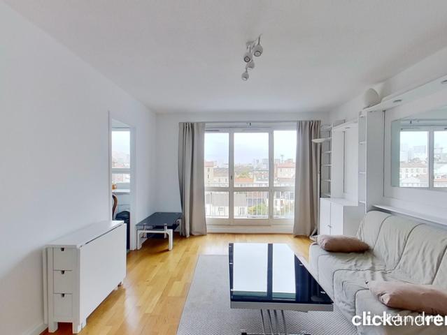 Studio meublé lumineux avec terrasse à Ivry sur Seine
