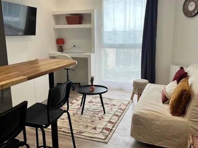 STUDIO MEUBLE LE MANS QUARTIER BOLLEE