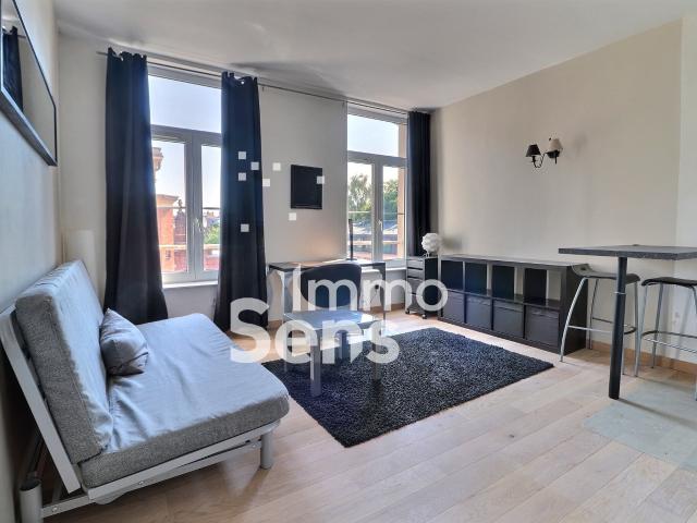 STUDIO MEUBLÉ LILLE PROCHE CATHO