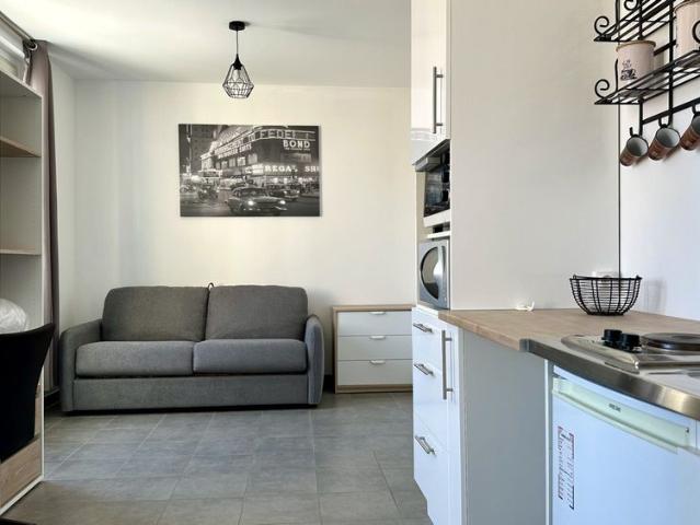 STUDIO MEUBLÉ PREFECTURE
