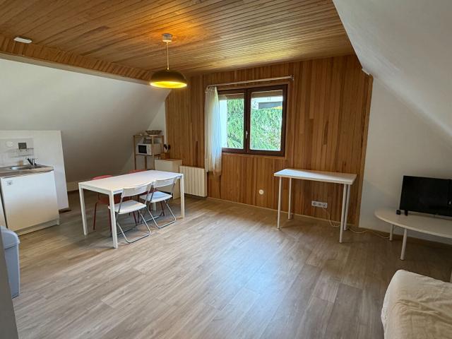 STUDIO Meublé Proche Campus 1 et 2