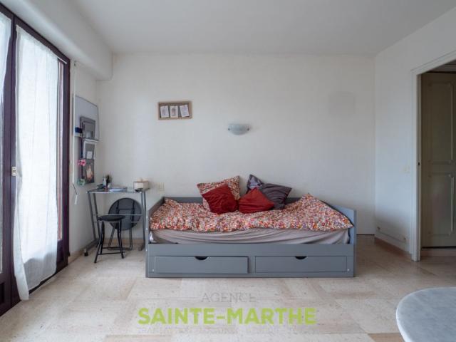 STUDIO MEUBLE PROCHE CENTRE
