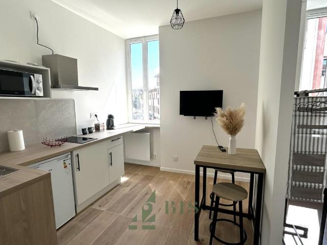 STUDIO MEUBLE PROCHE GARE