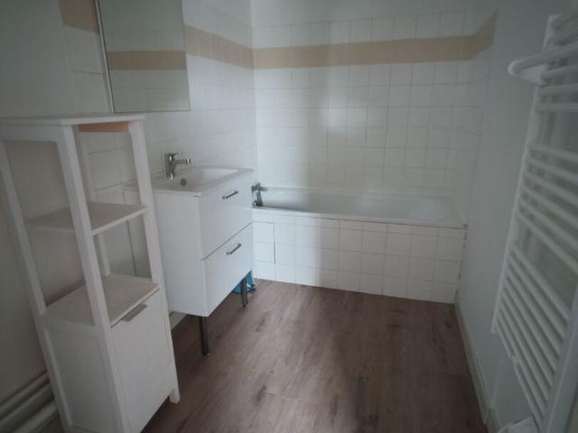 STUDIO MEUBLE PROCHE GAY LUSSAC