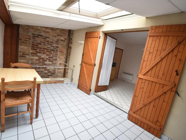 STUDIO MEUBLE PROCHE HOPITAL SUD PONT DE METZ
