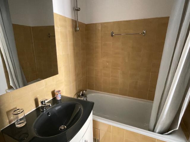 STUDIO MEUBLE QUAI LOMBARD