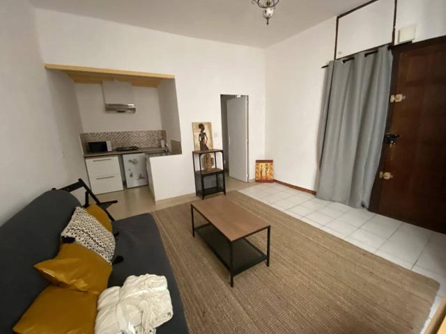 STUDIO MEUBLE QUARTIER AMIRAL COURBET
