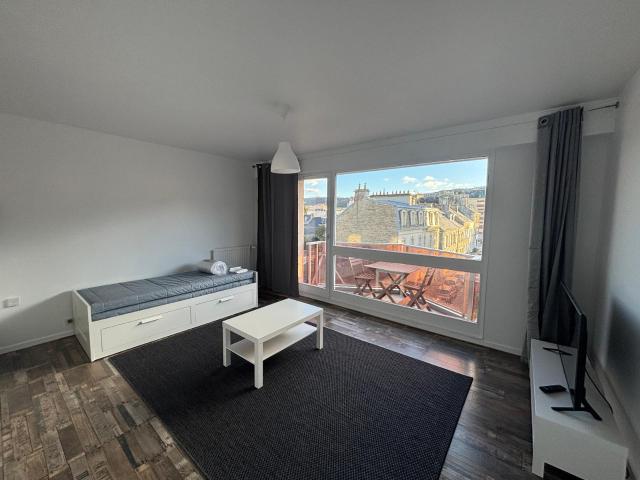 STUDIO MEUBLE QUARTIER PASTEUR DISPONIBLE FIN JUILLET 2026