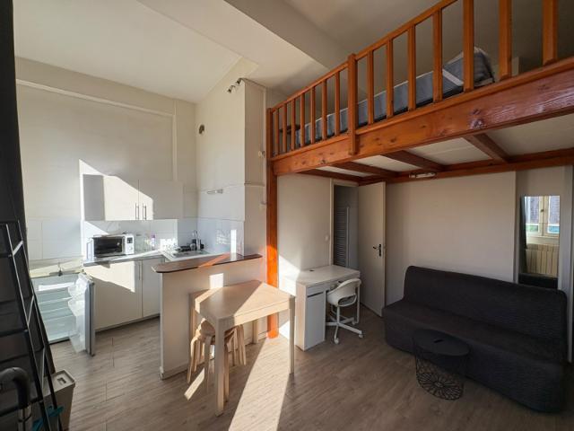 Studio meublé Rue Bechevelin