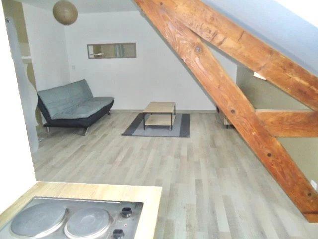 Studio meublé / RUE COMBE DES DAMES