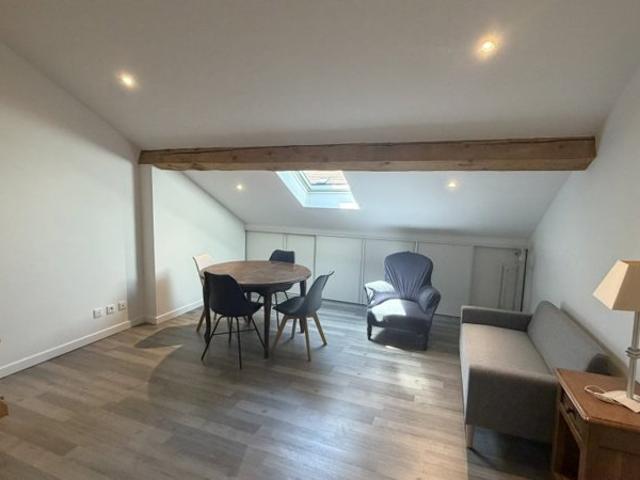 STUDIO MEUBLE Rue de Marseille Secteur Jean MACE