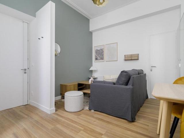 Studio MEUBLE RUE DU MIDI VINCENNES
