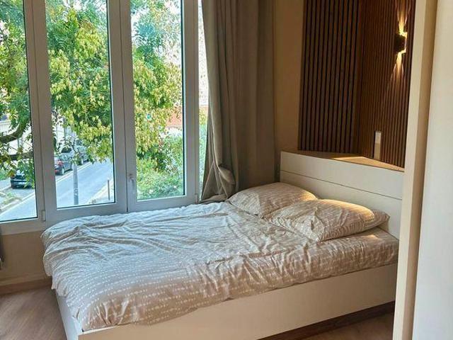 Studio meublé refait à neuf 15 min de Paris