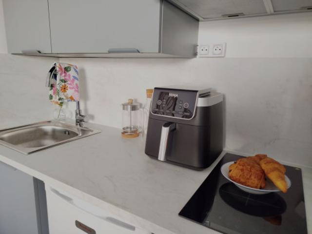 Studio Meublé Rénové et Equipé