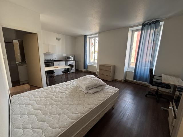 STUDIO MEUBLE SUR BELFORT TOUT COMPRIS