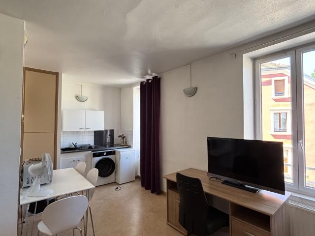 STUDIO MEUBLE SUR BELFORT TOUT COMPRIS