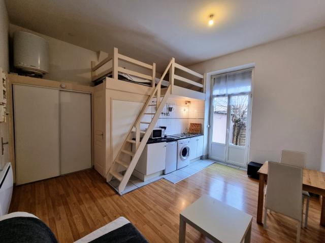 Studio meublé secteur alliés 20m2 avec terrasse