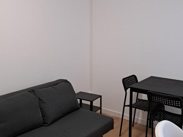 ✨ Studio meublé tout confort –avec balcon ✨