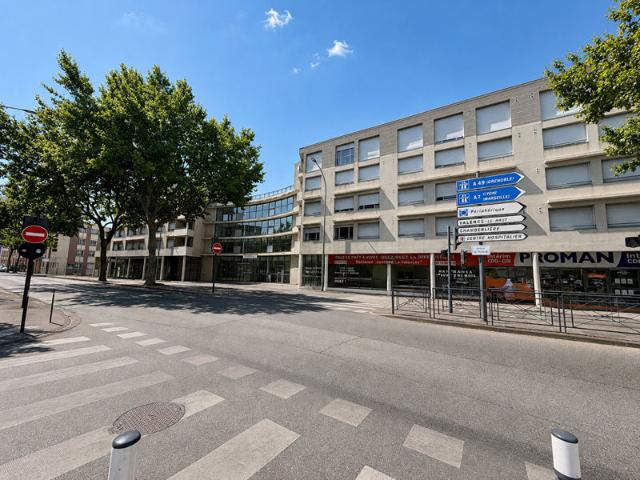 Studio meublé Valence proche centre 20 m2
