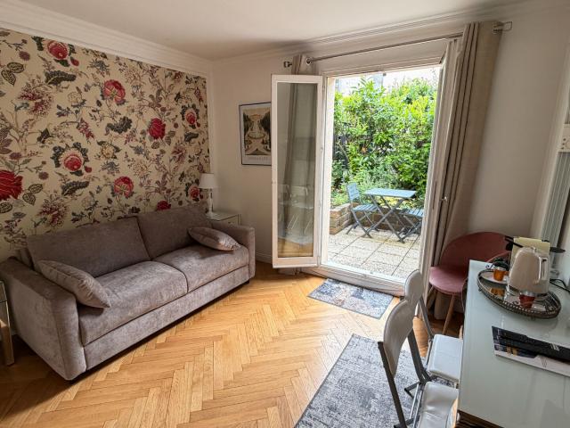 Studio meublé Versailles 1 pièce 18.55 m2 quartier Notre Dame, Versailles