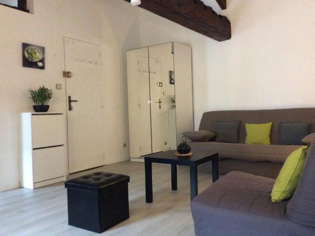 Studio meublé Vieille Ville 30 m2