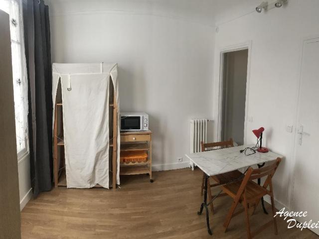 Studio meublé