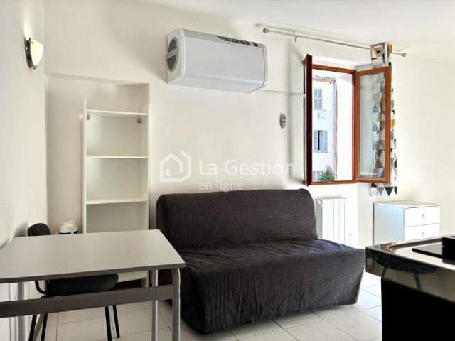 Studio meublé 14 m²