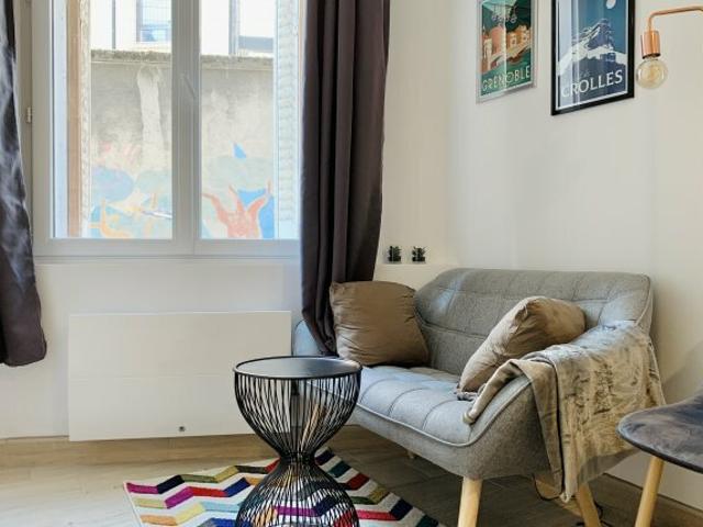 Studio meublé 15 m²
