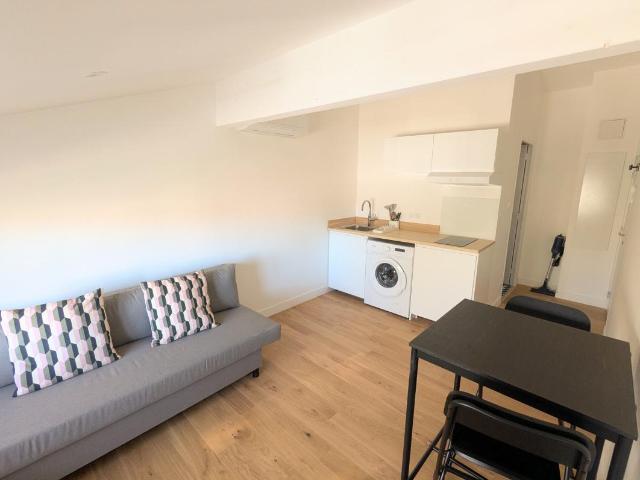 Studio meublé 16 m²
