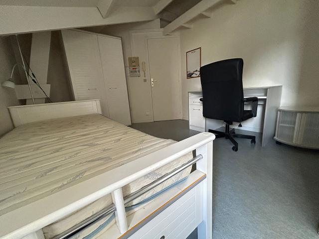 studio meublé 16.80 m² BURES SUR YVETTE