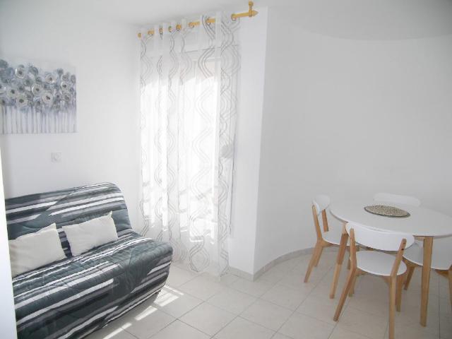 Studio meublé 17 m²