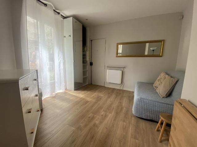Studio meublé 17 m²