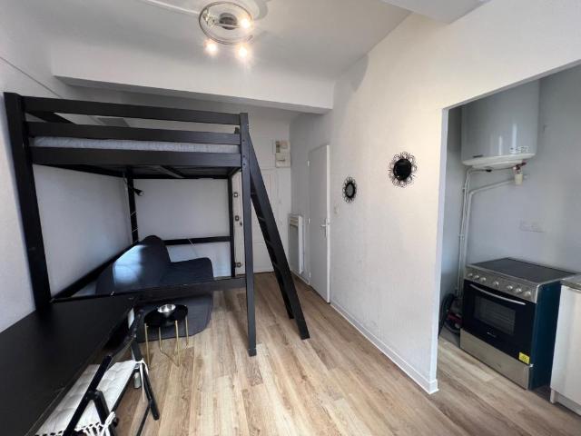 Studio meublé 17 m²