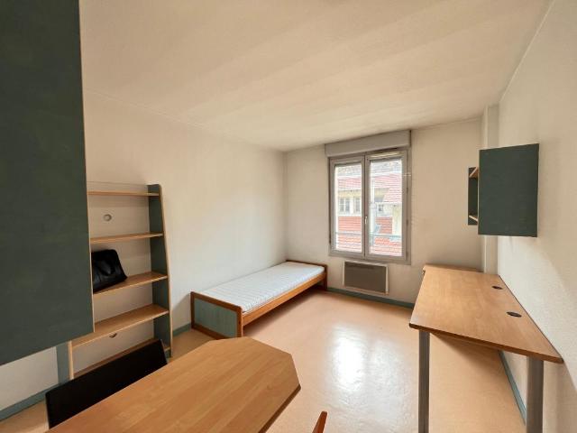 Studio meublé 18m2 avec INTERNET résidence ETUDIANTE secteur Tréfilerie