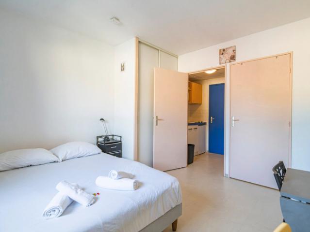 Studio meublé 18m2 Avenue Henri Farman