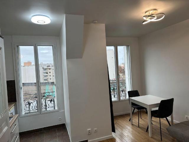 Studio meublé 18m2 refait à neuf