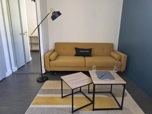 Studio meublé 19 m2 Rue du Colonel Moll