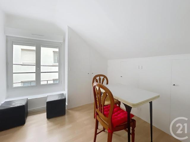 Studio meublé 11 m²