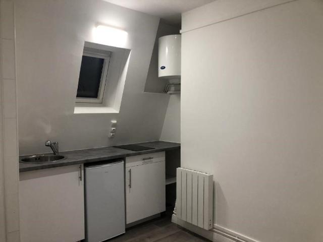Studio meublé 12m2 à Neuilly Bail Mobilité