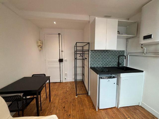 Studio meublé 13 m² avec terrasse